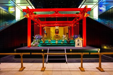 Tokyo, Japonya - 19 Nisan 2018: yok Sekku Tango, Haneda airpory göstermek, geleneksel Japon İmparatorluk sarayda tarihlerinde 5 yıllık törenleri biridir