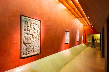 London, Büyük Britanya - 12 Mayıs 2018: Meksika Galeri British Museum - insanlık tarihi, sanat ve kültür en büyük ve en kapsamlı müzelerinden biridir adanmış bir kamu kurumu