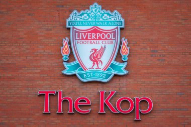 Liverpool, İngiltere - 17 Mayıs 2018: Anfield Stadı, ev zemin 54,074 yapım o altıncı en büyük futbol stadyumu İngiltere'de oturma kapasitesi Liverpool FC