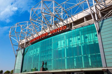 Manchester, İngiltere - 19 Mayıs 2018: Old Trafford'da Manchester United, ev var. En büyük Kulübü futbol stadyumu 74,994 kapasiteli, Amerika'nın ev zemin 1910 yılından bu yana olmuştur