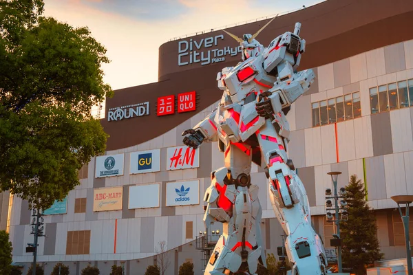 Tokyo Japan April 2018 Full Size Mobile Suit Unicorn Gundam — Stok Foto