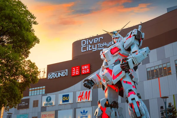 Tokyo Japan April 2018 Full Size Mobile Suit Unicorn Gundam — Stok Foto