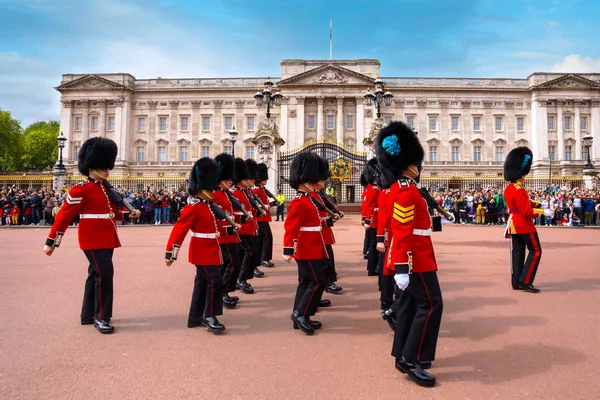 London Mai 2018 Die Wachablösung Buckingham Palace Ist Eine Feierliche — Stockfoto