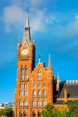Londra, İngiltere - 14 Mayıs 2018: St Pancras İstasyonu merkezi Londra tren terminus bulunmaktadır. Londra Eurostar kıta hizmetlerinden Fransa, Belçika ve Hollanda için terminal kanalıdır
