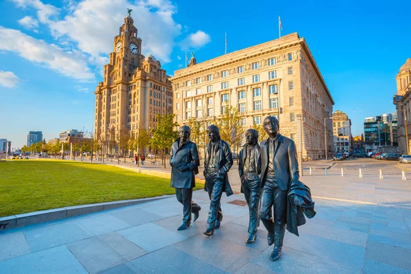 Leverpool Mai 2018 Bronzestatue Der Beatles Steht Molenkopf Ufer Des — Stockfoto