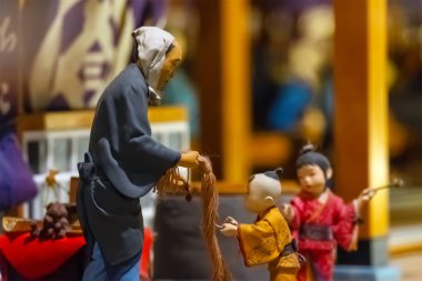 Tokyo, Japonya - 25 Nisan 2018: Edo Tokyo Müzesi Daimi sergi canlı bir şekilde geçmişte Edo dönemi başkentten yeni on yıl için Tokyo (Edo olarak da bilinir) kapakları özellikleri gösterir