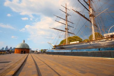 Londra, İngiltere - 21 Mayıs 2018: Cutty Sark 1869 yılında, son ve en hızlı çay makası birini inşa, bir müze gemisi ulusal tarihi filo ve popüler bir parçası olarak korundu