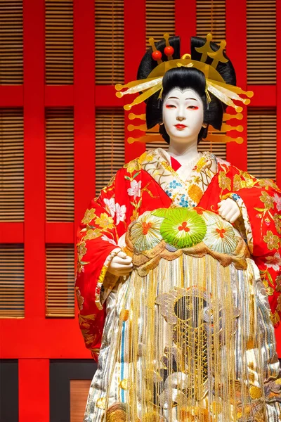 日本东京 2018年4月25日 生活大小娃娃在江户东京博物馆描绘日本传统舞台表演 — 图库照片