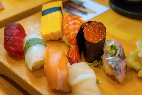 Set Japanese Traditional Sushi Set Beautifully Decorated Wood Plate — Stock Photo, Image