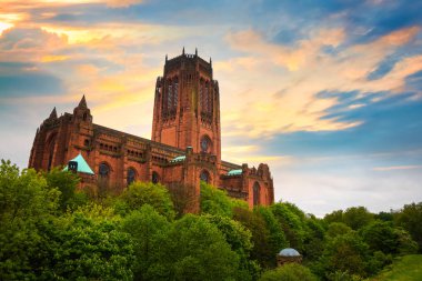 Liverpool Katedrali veya Liverpool, İngiltere'de yükseldi Mesih'in katedral kilise 
