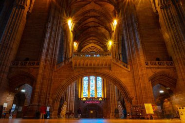 Liverpool, İngiltere - 16 Mayıs 2018: Bir tasarım Giles Gilbert Scott, 1904 ve 1978 yılları arasında inşa edilmiştir Liverpool Katedrali dayalı ve bu dünyanın en büyük Anglikan Kilisesi