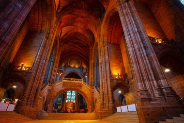 Liverpool, İngiltere - 16 Mayıs 2018: Bir tasarım Giles Gilbert Scott, 1904 ve 1978 yılları arasında inşa edilmiştir Liverpool Katedrali dayalı ve bu dünyanın en büyük Anglikan Kilisesi