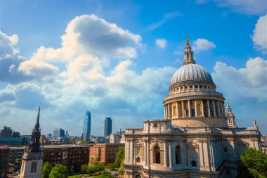 Londra, İngiltere 'deki St. Paul Katedrali 