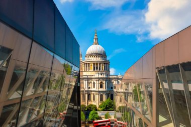 Londra, İngiltere 'deki St. Paul Katedrali 