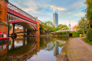 Castlefield, Manchester, İngiltere'de şehir içi koruma alanında 