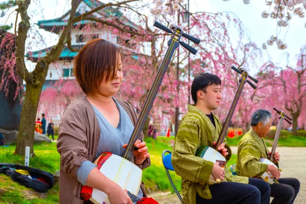 Hirosaki Japan April 2018 Oidentifierad Grupp Japansk Musiker Utföra Shamisen — Stockfoto