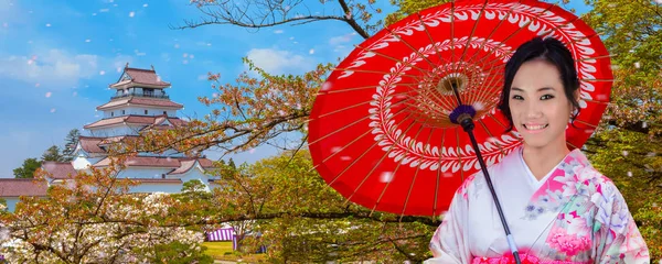 Japonská Žena Kimono Šaty Aizuwakamatsu Hrad Třešňový Květ Japonské Fukušimě — Stock fotografie