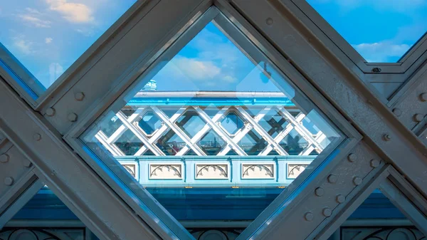 Tower Bridge Exhibition London — Stock Photo, Image