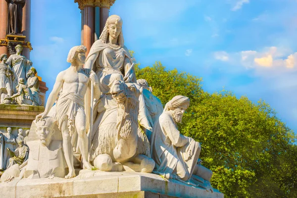 Het Albert Memorial Londen Verenigd Koninkrijk — Stockfoto