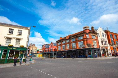 Liverpool, İngiltere - 16 Mayıs 2018: Görünümü, mimari ve Binalar Nelson Street, Chinatown Liverpool şehir merkezinin