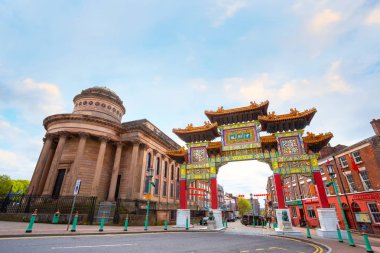 Liverpool, İngiltere - 16 Mayıs 2018: Chinatown en eski Çin com olduğunu