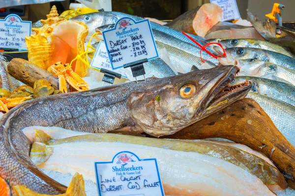 Sea food al Borough Market di Southwark a Londra, Regno Unito — Foto Stock