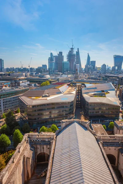 Zobacz panoramę miasta Londyn z Golden Gallery of St. Paul's Cathedral — Zdjęcie stockowe