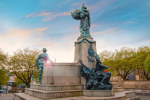 Memorial to the King's Liverpool regiment — Stock Photo, Image