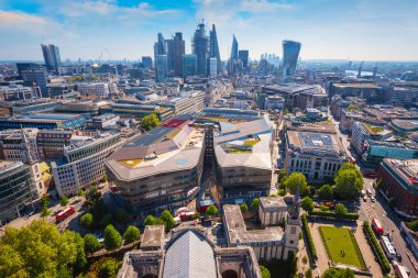 Londra cityscape Golden Galeri St Paul's Katedrali görünümünü