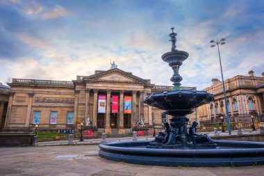 Liverpool, İngiltere'deki Walker Sanat Galerisi
