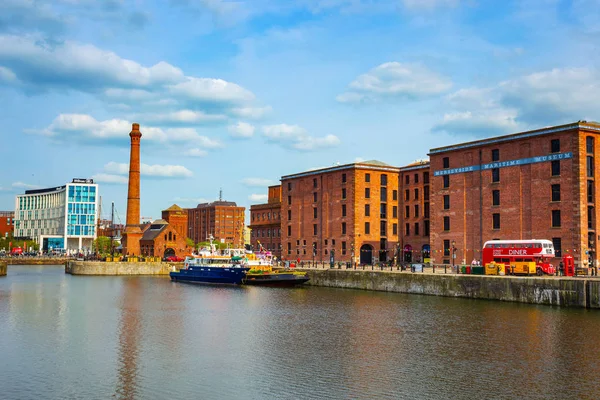 Royal Albert Dock в Ливерпуле, Великобритания — стоковое фото