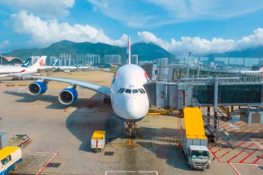 Hong Kong Uluslararası Havaalanı 'nda jet uçuşları Dock 