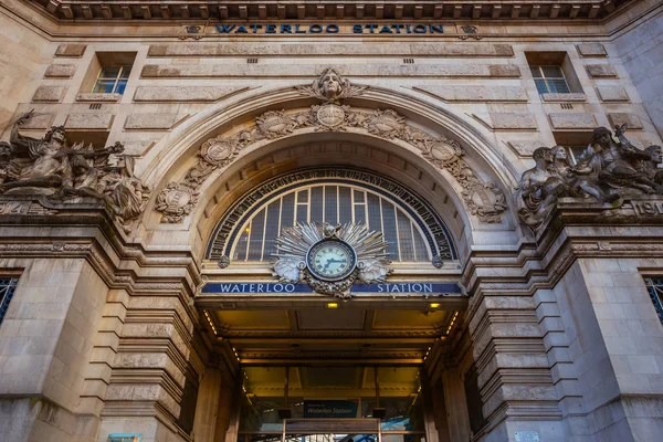 Waterloo Station i London, Storbritannien — Stockfoto