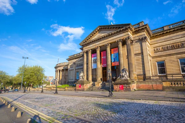 Walker Art Gallery in Liverpool, UK — Stock Photo, Image