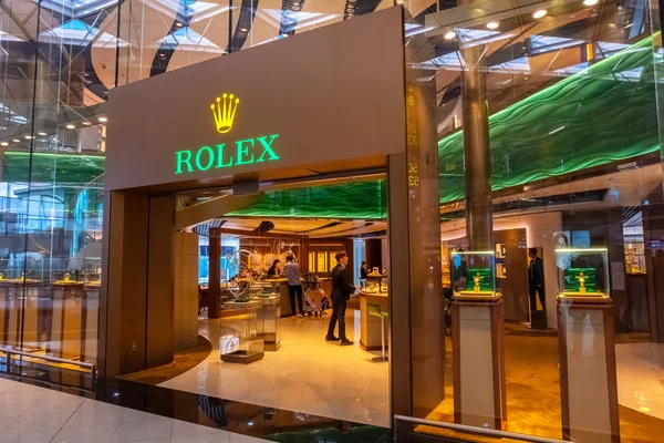 Hong Kong Uluslararası Havaalanı 'nda Rolex Galerisi — Stok fotoğraf