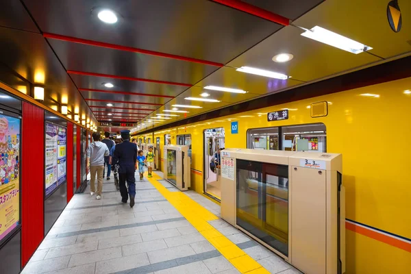 Estación de Ueno en Tokio, Japón — Foto de Stock