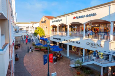 Osaka, Japonya içinde Rinku Premium Outlet