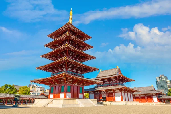 Tempio di Shitenno-ji in Osaka, Giappone — Foto Stock