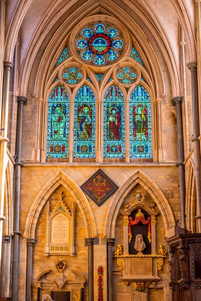 南华克大教堂在伦敦,英国 — 图库照片