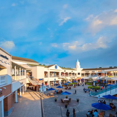Osaka, Japonya içinde Rinku Premium Outlet 