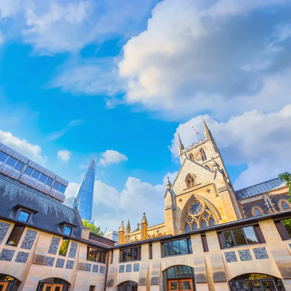 Southwark Kathedrale in London, Großbritannien — Stockfoto