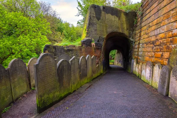 St James's Cemetery in Liverpool, UK — Stock Photo, Image