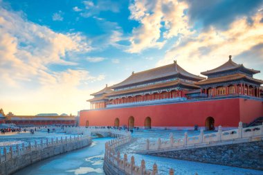 Çin 'in Pekin şehrinin Yasak Kenti Wumen (Meridyen Kapısı)