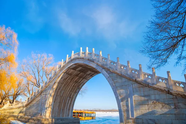 中国北京の頤和園の玉帯橋 — ストック写真