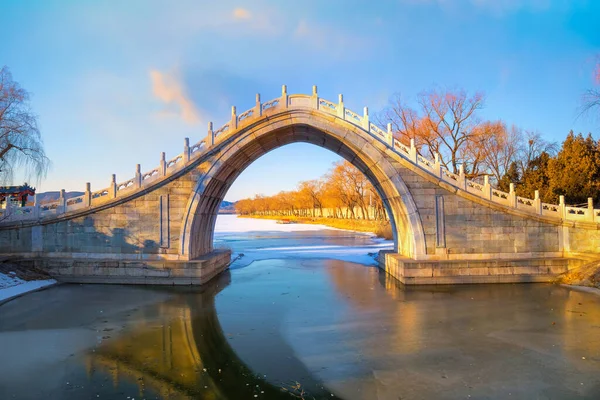 中国の頤和園のXiuyi橋 — ストック写真