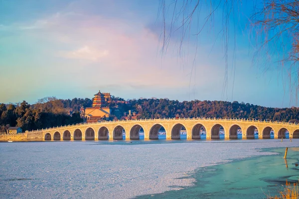Bågsbron Vid Sommarpalatset Peking Kina — Stockfoto