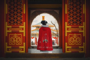 Pekin, Çin 'deki Pekin Parkı' nın kuzeybatısındaki Chanfu tapınağı.