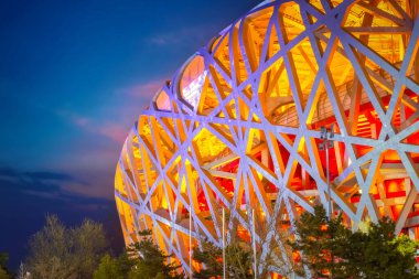 Pekin, Çin - 11 Ocak 2020: 2008 Yaz Olimpiyatları ve Engelli Olimpiyatları için kurulan ulusal stadyum (AKA Bird 's Nest) 2022 Kış Olimpiyatları' nda tekrar kullanılacak