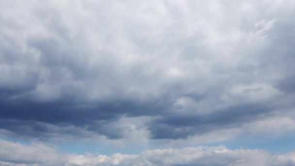 Dynamic timelapse formation of thunderclouds. Dramatic stormy weather — Stock Video