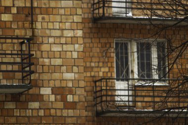 kırmızı tuğla duvar